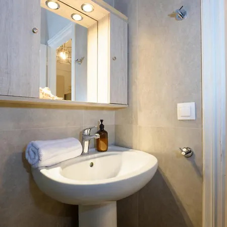 Casa Voula - Corfu Old Town Apartment *